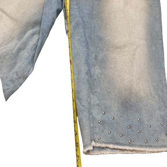 Vintage 90’s Y2K style crystal sparkly metallic studded cropped denim pa… - Picture 5 of 10